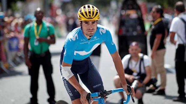 Mikel Landa, ciclista del Movistar Team, antes de comenzar una etapa del Tour 2018