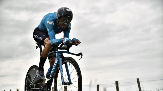 Valverde, de Movistar, durante una de las etapas del Tour de Francia