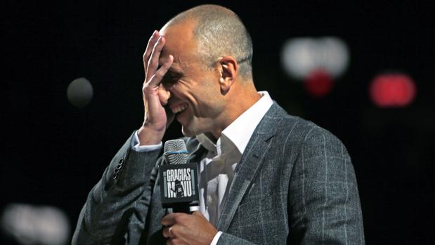 Ginobili, durante el homenaje