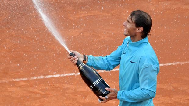 Nadal festeja el triunfo en Roma