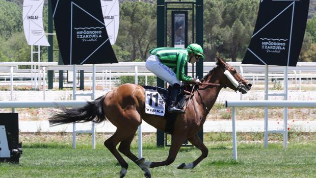 Virka, ganando el Gran Premio Beamonte