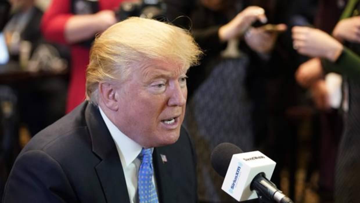 Trump cae casi 100 puestos en la Lista Forbes de los más ricos de EE.UU ...