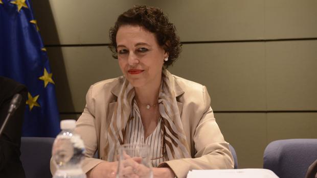 La ministra de Trabajo, Magdalena Valerio