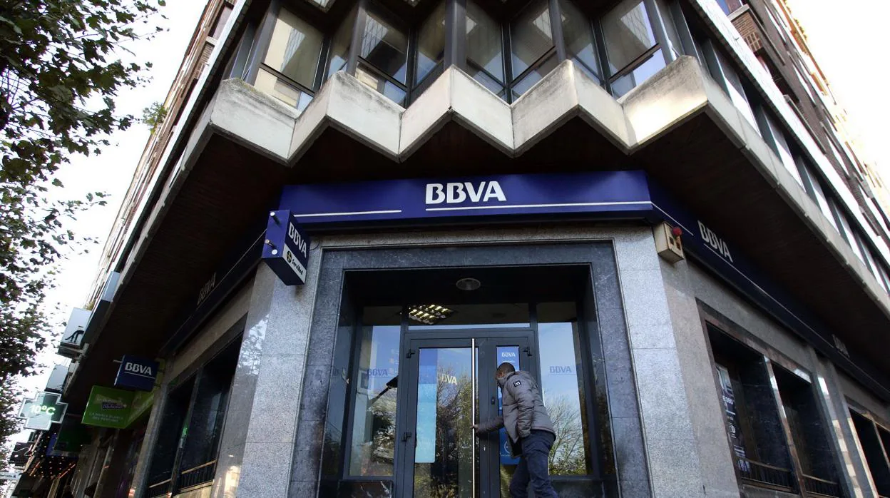 BBVA cancels its individual business in the UK