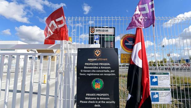 Para las 18.00 horas hay convocada una manifestación que rodeará el centro logístico