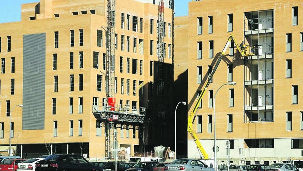 En las hipotecas constituidas sobre viviendas, el tipo de interés medio era del 2,59%, un 8,3% menos que el del mismo mes de 2017