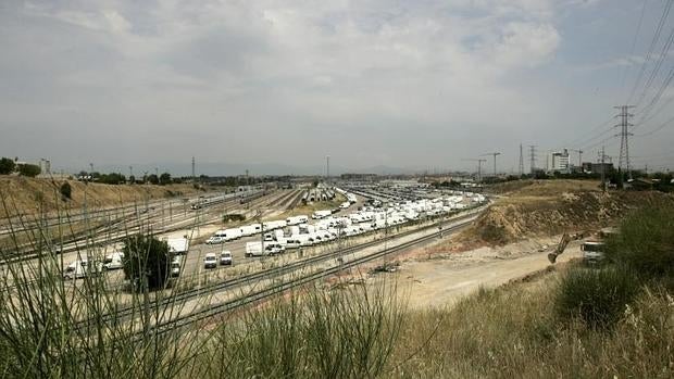 Los terrenos de la estación de Chamartín, donde transcurirá la prolongación de la Castellana