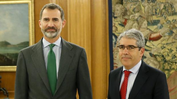 Francesc Homs recibido por Felipe VI