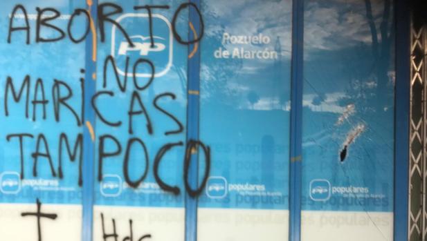 Las pintadas en la sede del PP de Pozuelo