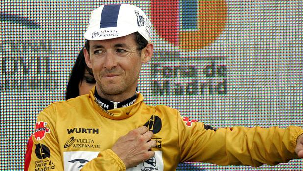En una etapa con salida en Cuenca, en el año 2005, el ciclista Roberto Heras se vistió con el maillot amarillo