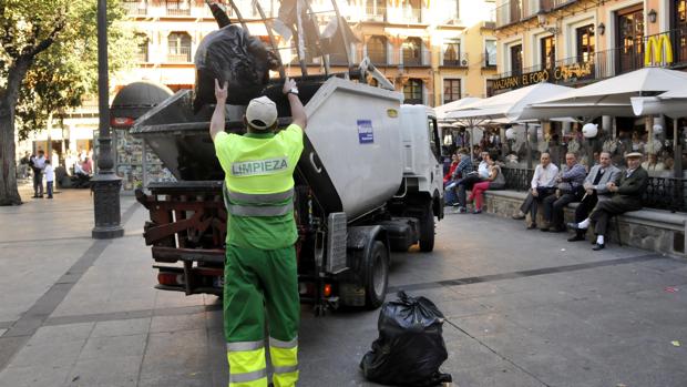 El actual contrato en Toledo asciende a más de 8,3 millones de euros
