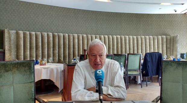 El exministro José Manuel García-Margallo, durante la entrevista en Cope Cataluña