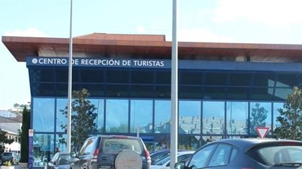 Centro de Recpeción de Turistas, lugar donde ha chocado el vehículo
