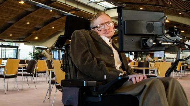 El astrofísico Stephen Hawking