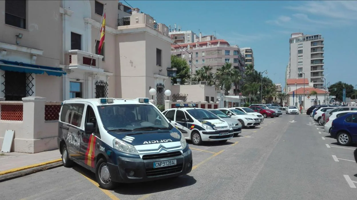 Grabó en la ducha a su cuñada durante tres años