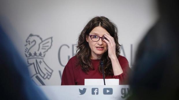 La vicepresidenta del Consell, Mónica Oltra, en una rueda de prensa