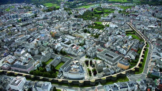 Vista aérea de la Muralla de Lugo