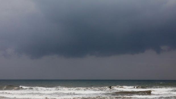 Imagen del Mar Mediterráneo tomada en la playa de Las Arenas de Valencia