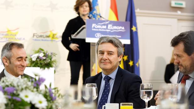 Rubén Moreno, durante un desayuno con Soraya Sáenz de Santamaría