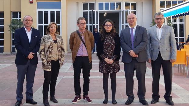 La consellera Mónica Oltra, este martes en una visita a Alicante