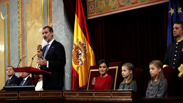 El Rey, durante su intervención en el acto de homenaje a los 40 años de la Constitución