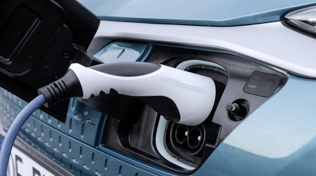 Las ayudas se darán a los ciudadanos adheridos al Plan MUS que compren un vehículo eléctrico