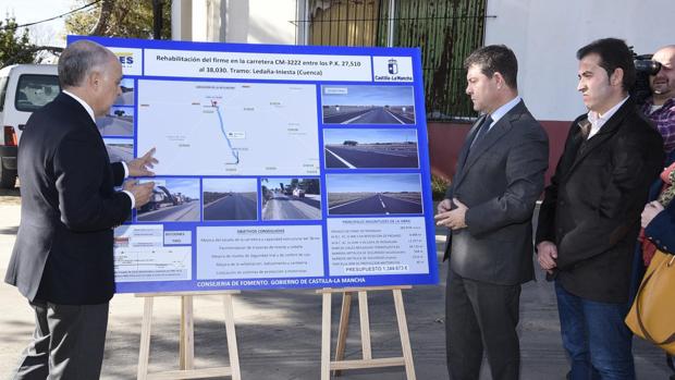 Inauguración de las mejoras en la CM-3222 entre Iniesta y Ledaña, con la presencia del presidente García-Page