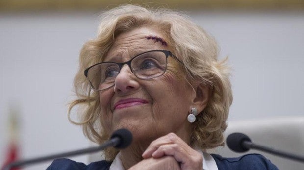 Carmena, el pasado 25 de septiembre, tras reaparecer después de su accidente doméstico