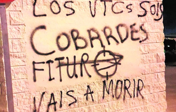 Pintada contra los VTC en Madrid