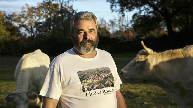 El ganadero salmantino José Pinto