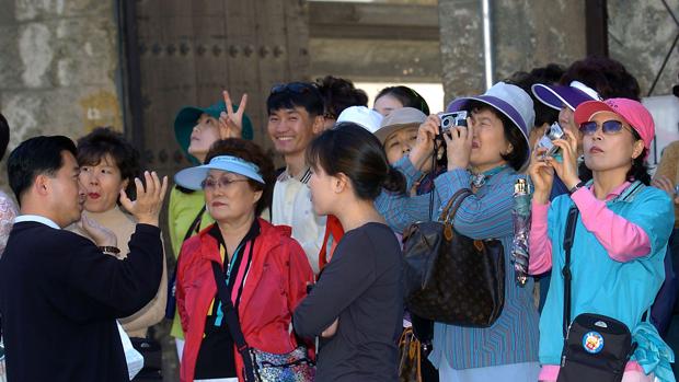 Un grupo de turistas chinos