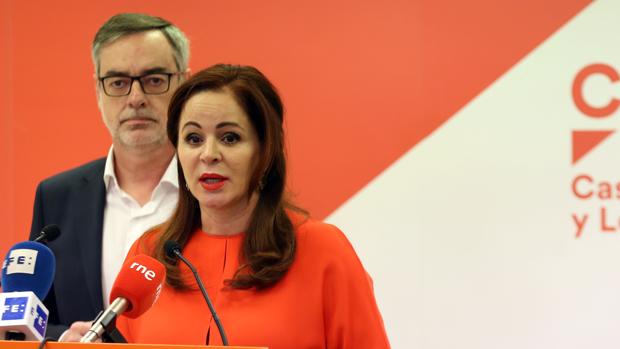 Silvia Clemente deberá esperar para confirmar su victoria en las primarias