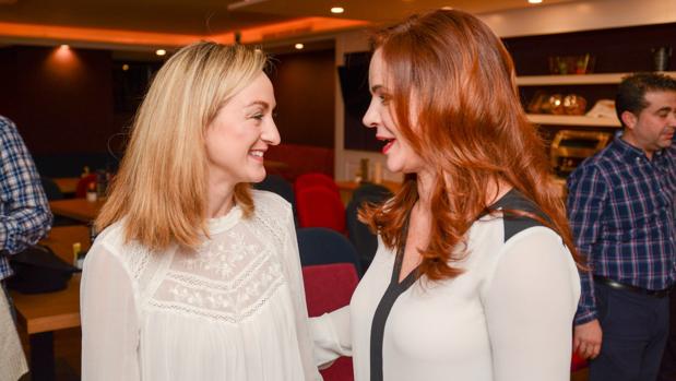Raquel Alonso junto a Silvia Clemente