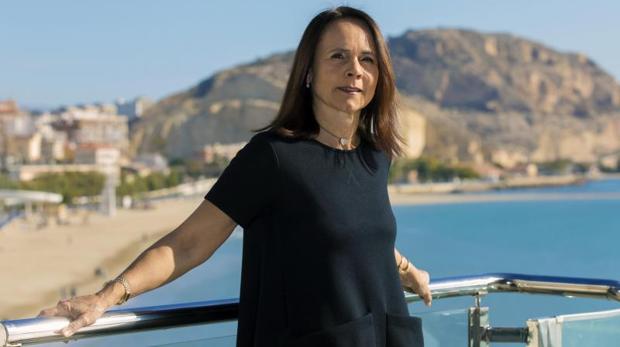 Mónica Armani, en el puerto de Alicante