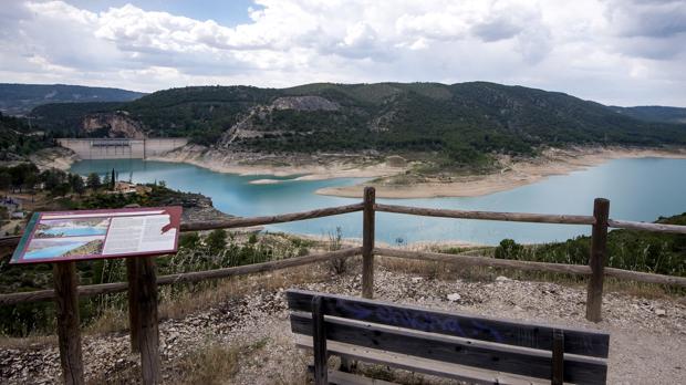 Embalse de Entrepeñas en el río Tajo, en junio de 2017
