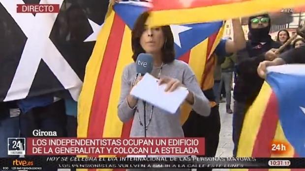 Un momento de acoso a una periodista en Gerona