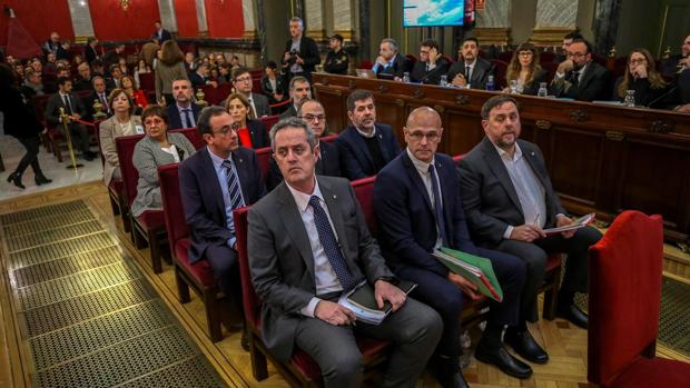 Los líderes del «procés», en el banquillo de los acusados del Tribunal Supremo
