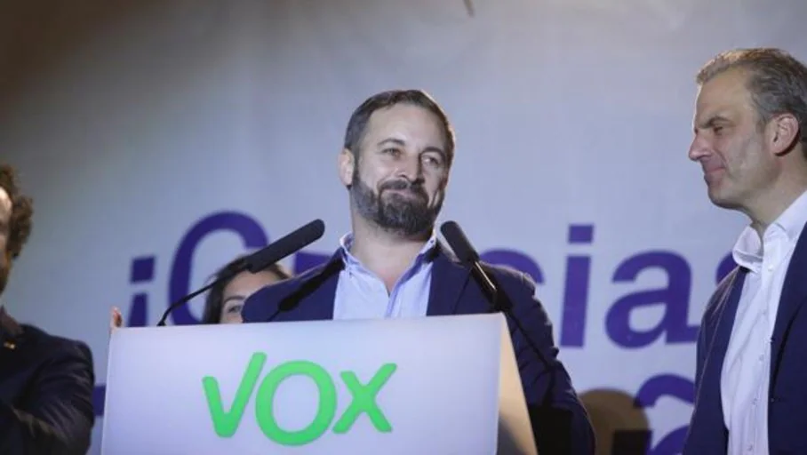 Varios exdirigentes de Vox cargan contra el «chiringuito» de Abascal y piden el voto para el PP