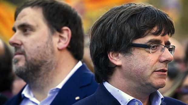 Puigdemont y Junqueras, en un acto independentista antes del 1-O