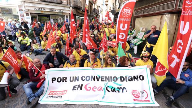 Los manifestantes hicieron una sentada en la confluencia de la calle Comercio con Toledo-Ohio