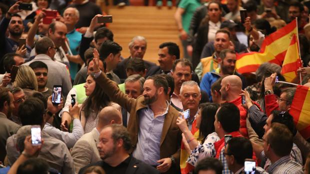 El líder de Vox, Santiago Abascal, durante un acto de su partido en Valladolid en la pasada campaña electoral