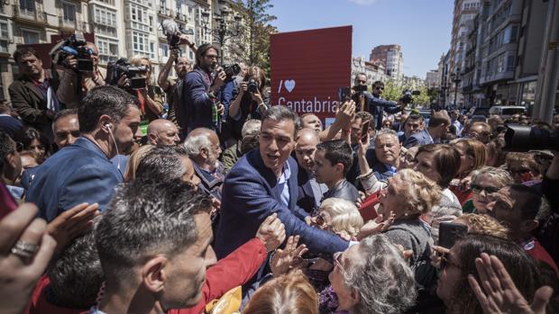 Pedro Sánchez, ayer en Santander