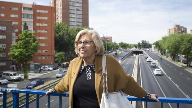 La alcaldesa Carmena visita la zona de plaza eliptica