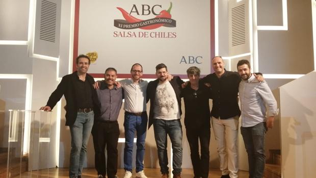 Algunos de los cocineros y jefes de sala de la región