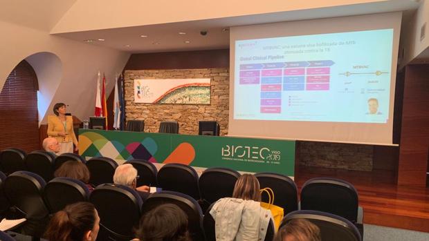 Presentación de resultados en el Congreso Nacional de Biotecnología en Vigo