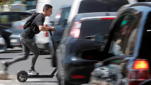 Valencia activa las multas a los patinetes tras prorrogar el «periodo de gracia» para informar a la ciudadanÃa