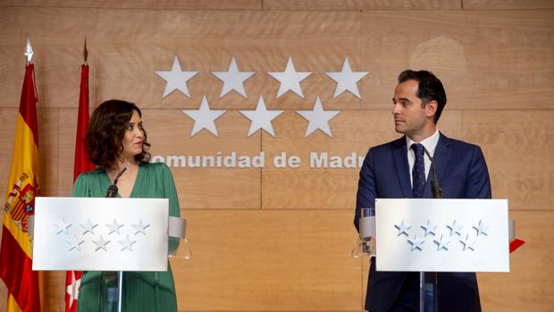 Por qué el vicepresidente Aguado cobra más que la presidenta Díaz Ayuso
