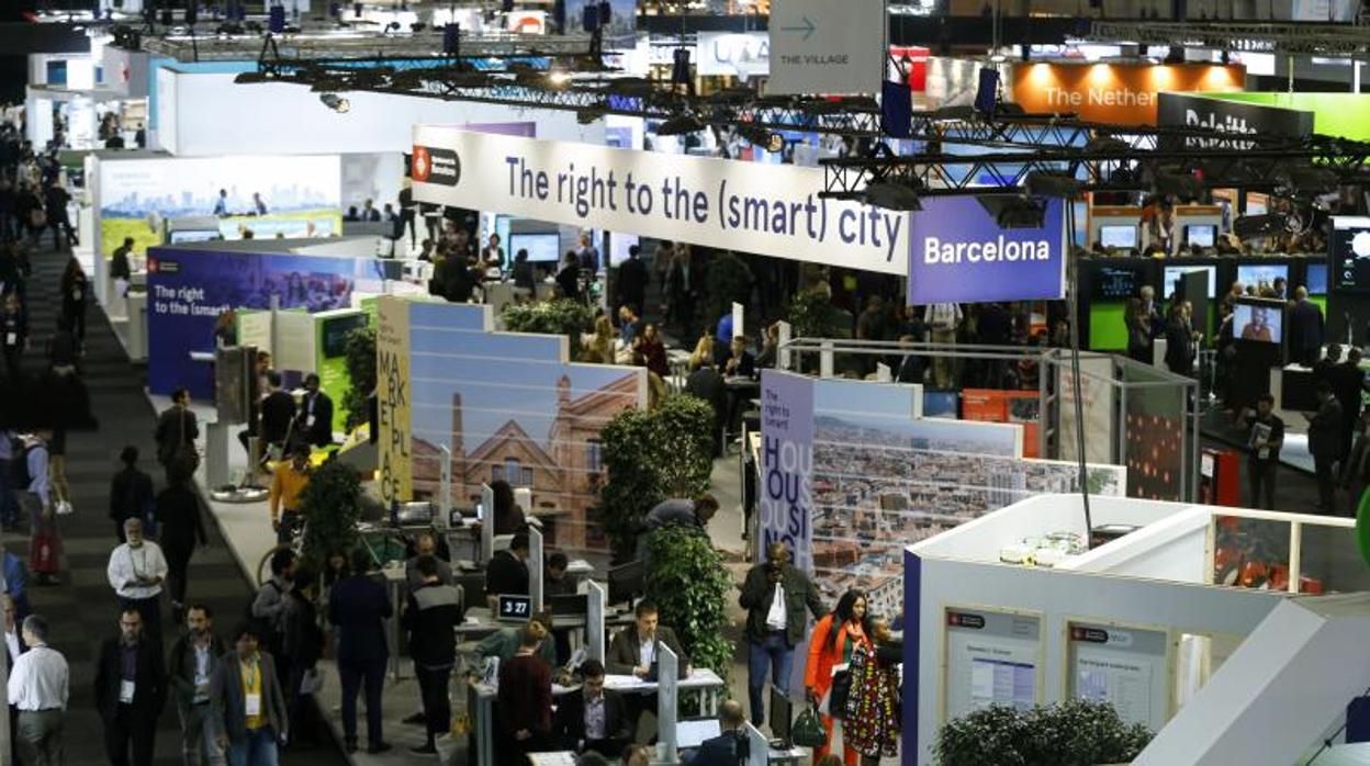 Más de 1.000 expositores de 700 países se citan en la Smart City Expo