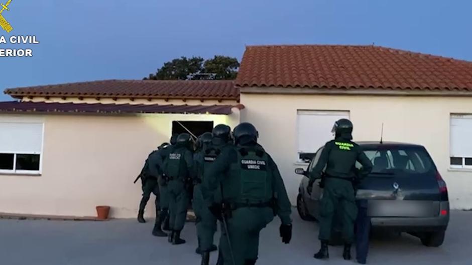 La Guardia Civil detiene al autor de un delito contra la salud pública ...