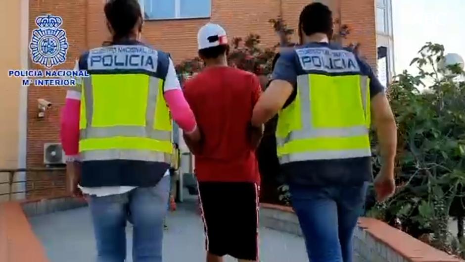 La Policía Detiene A Seis Pandilleros De La Banda Latina Dominican Don T Play En Madrid